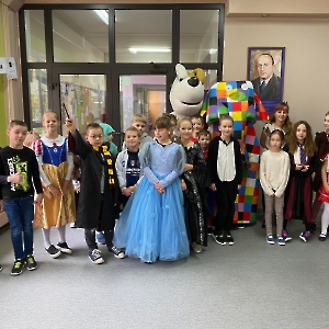dzien_postaci_z_bajek_004