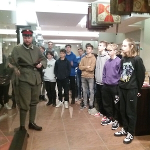 Lekcja historii_08